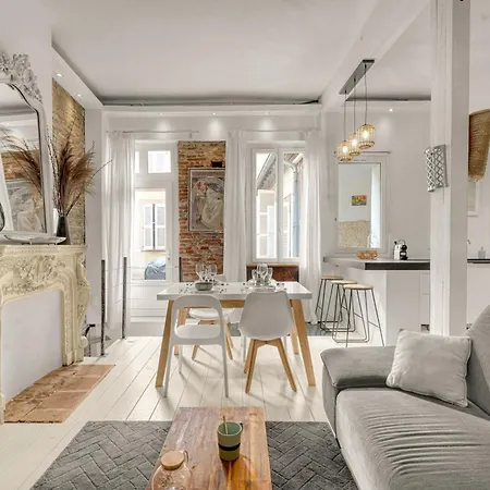 Le Cilaos - Superbe Appt En Centre Apartman